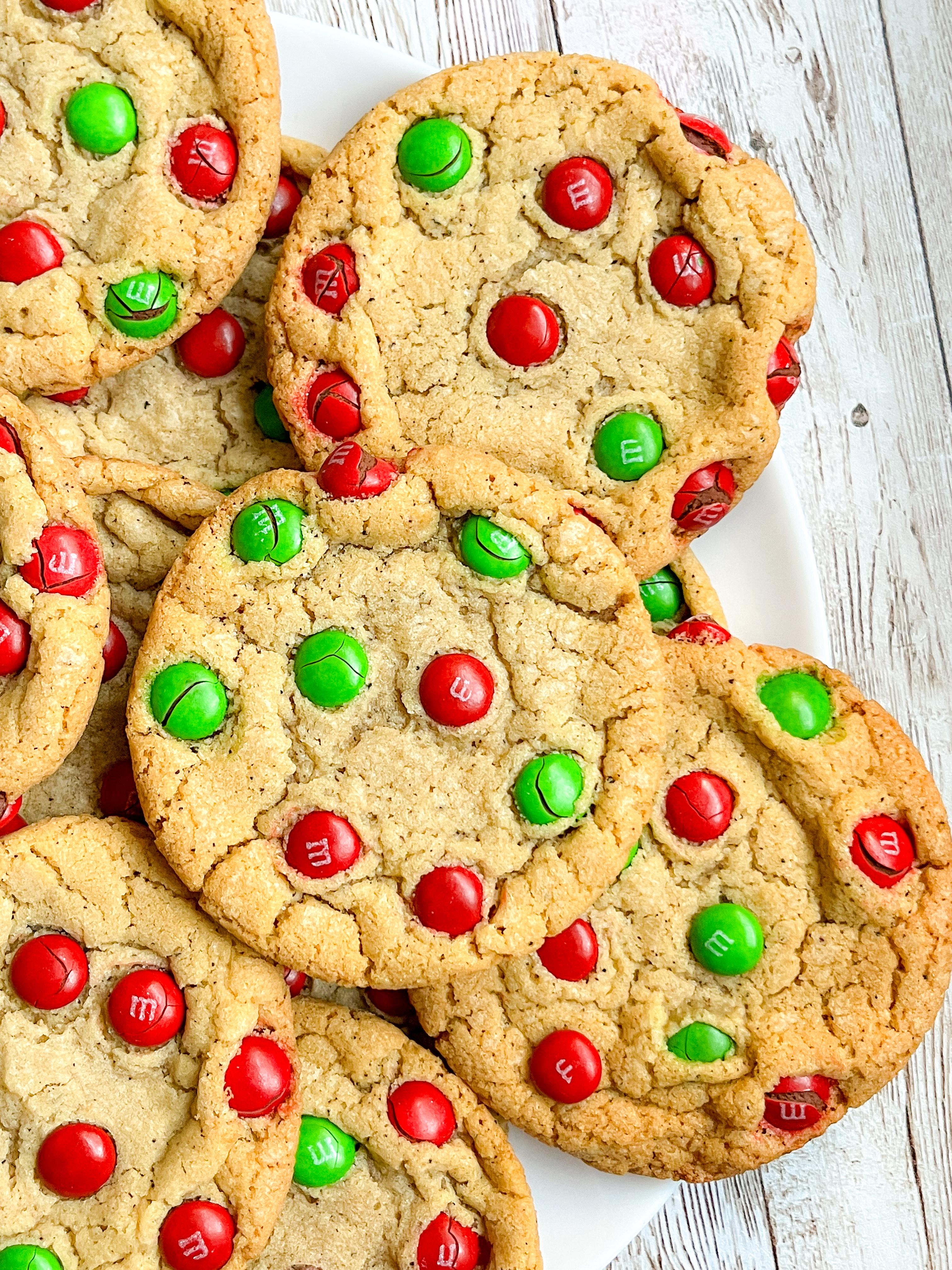 Christmas M&M Cookies