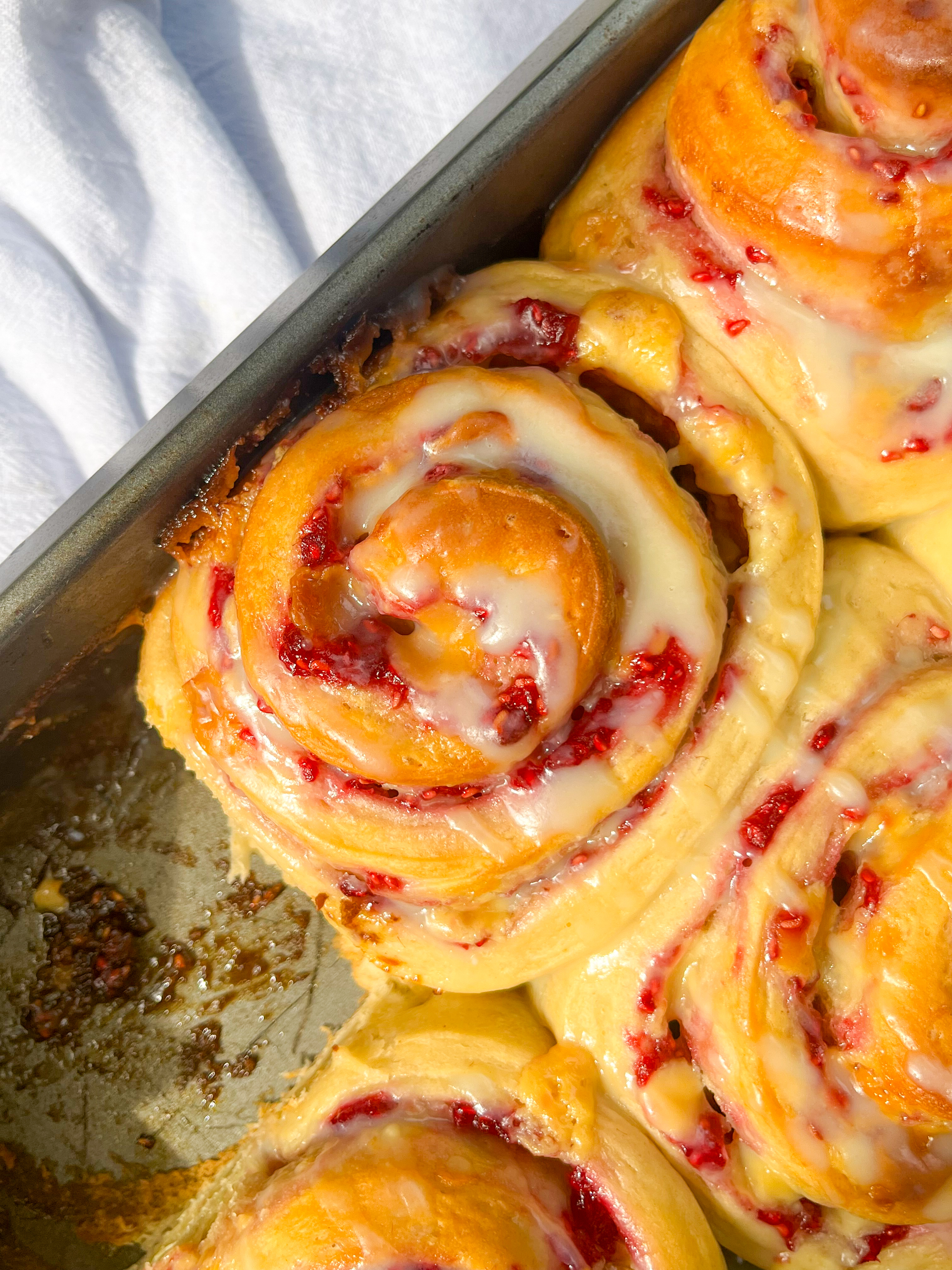 Raspberry white chocolate rolls