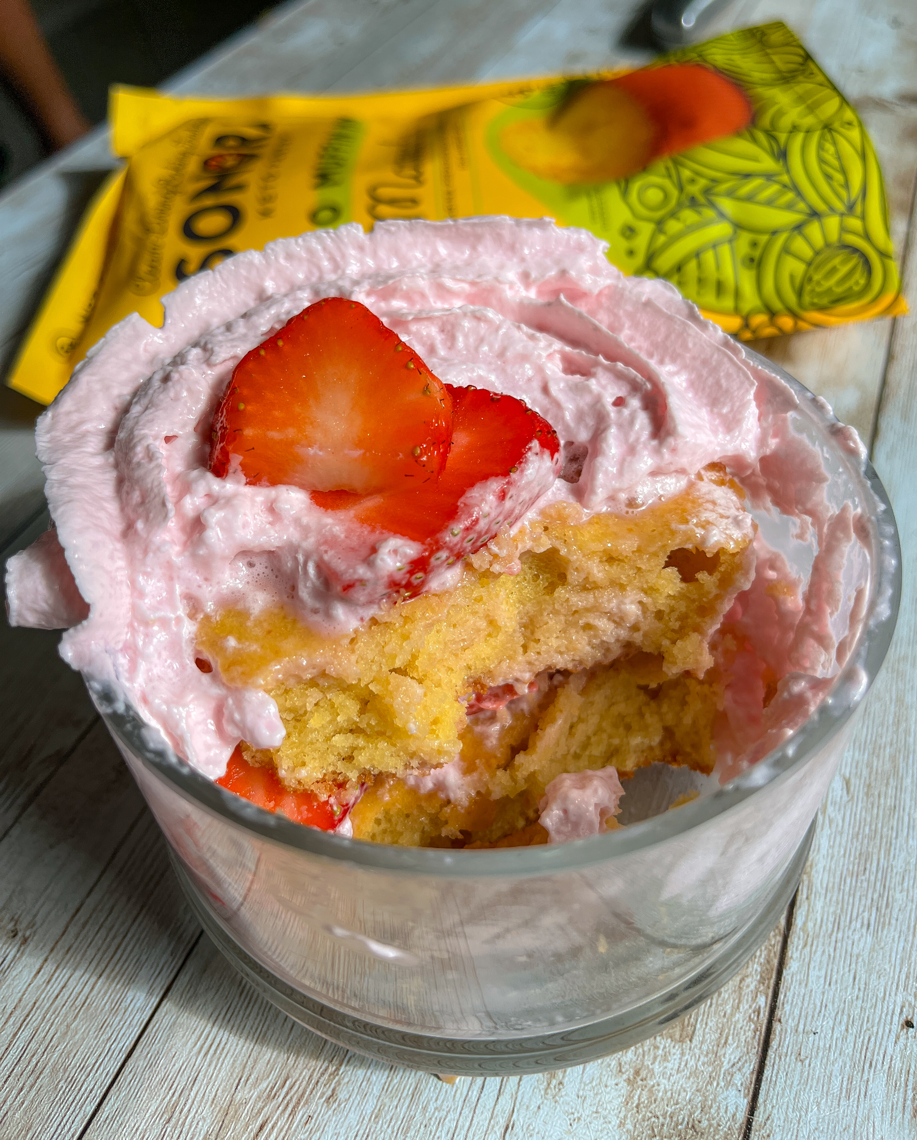 Easy Strawberry Shortcake Cups