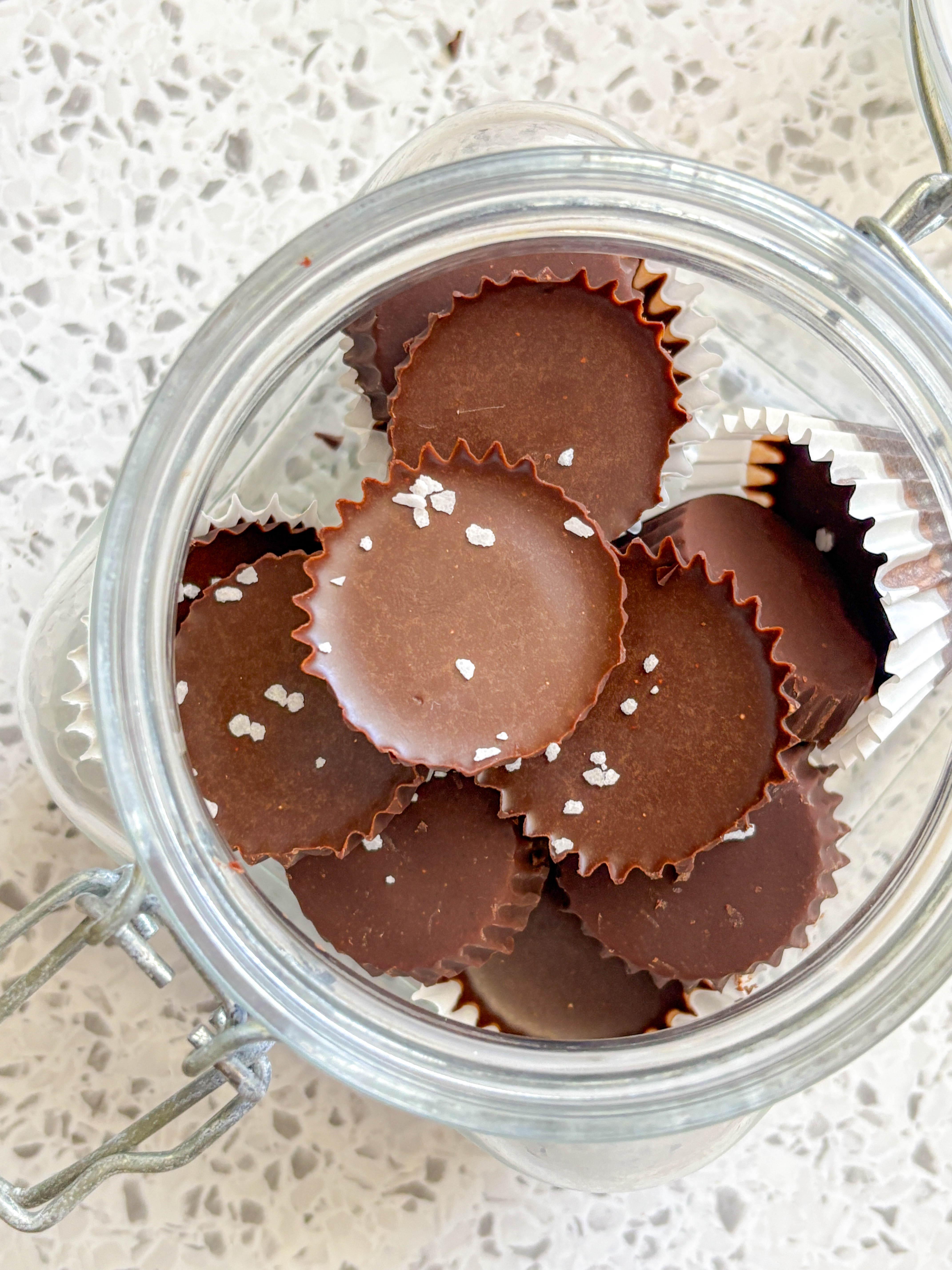 Sugar Free Chocolate Recipe (Easy, Rich & Guilt-Free)